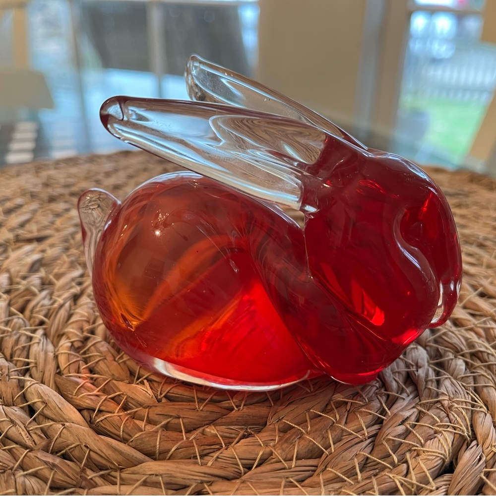 Red glass Bunny